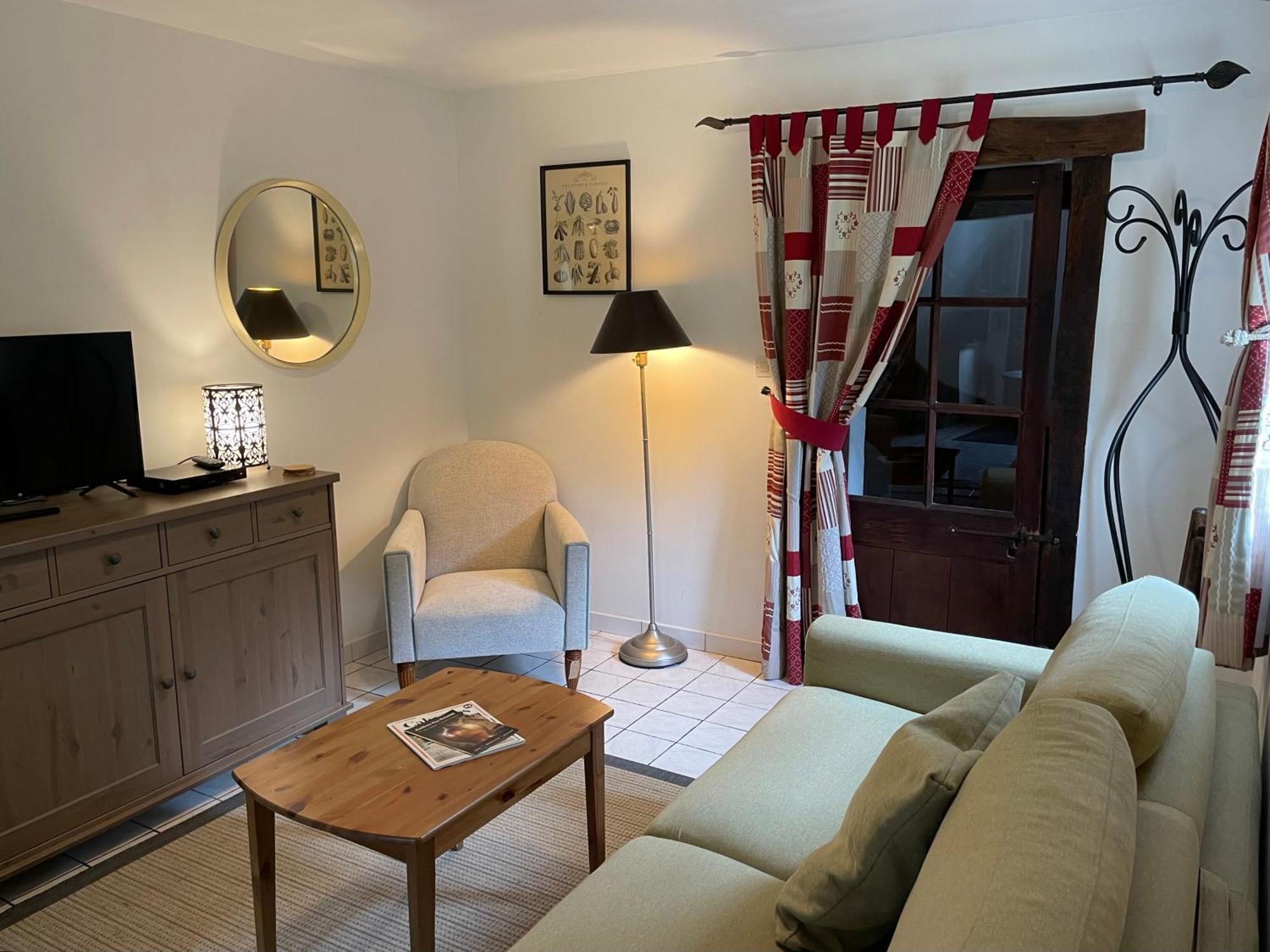 Maison De Jardin - Confort, Commodite, Bien Equipe Livarot-Pays-d'Auge Eksteriør bilde